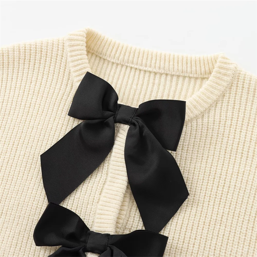 ALYSSA SWEATER